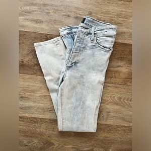 Abercombie and fitch white wash jeans